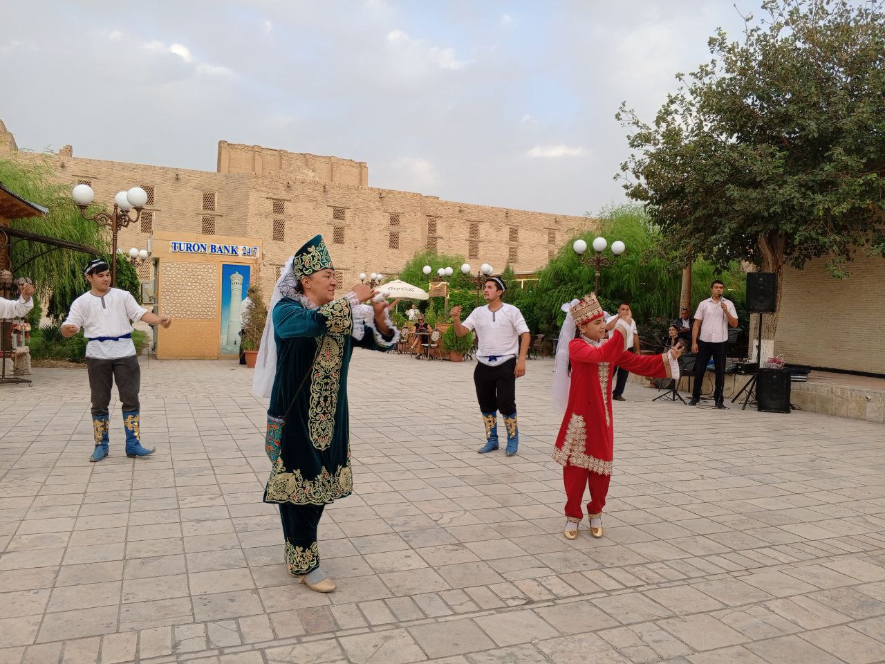 III XALQARO HUNARMANDLAR FESTIVALINING 3-KUNI DAVOM ETMOQDA